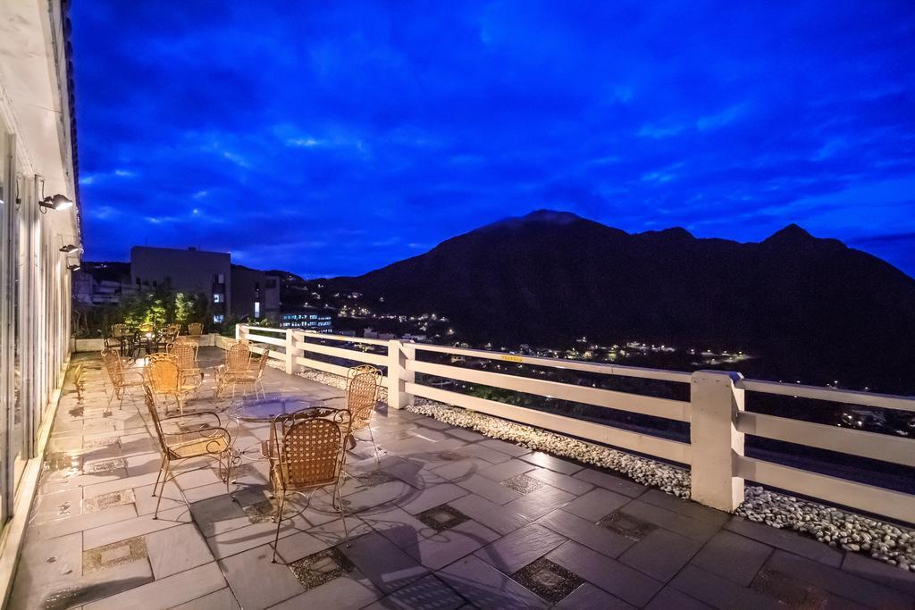 Goldmine Hotel Джиуфен Екстериор снимка